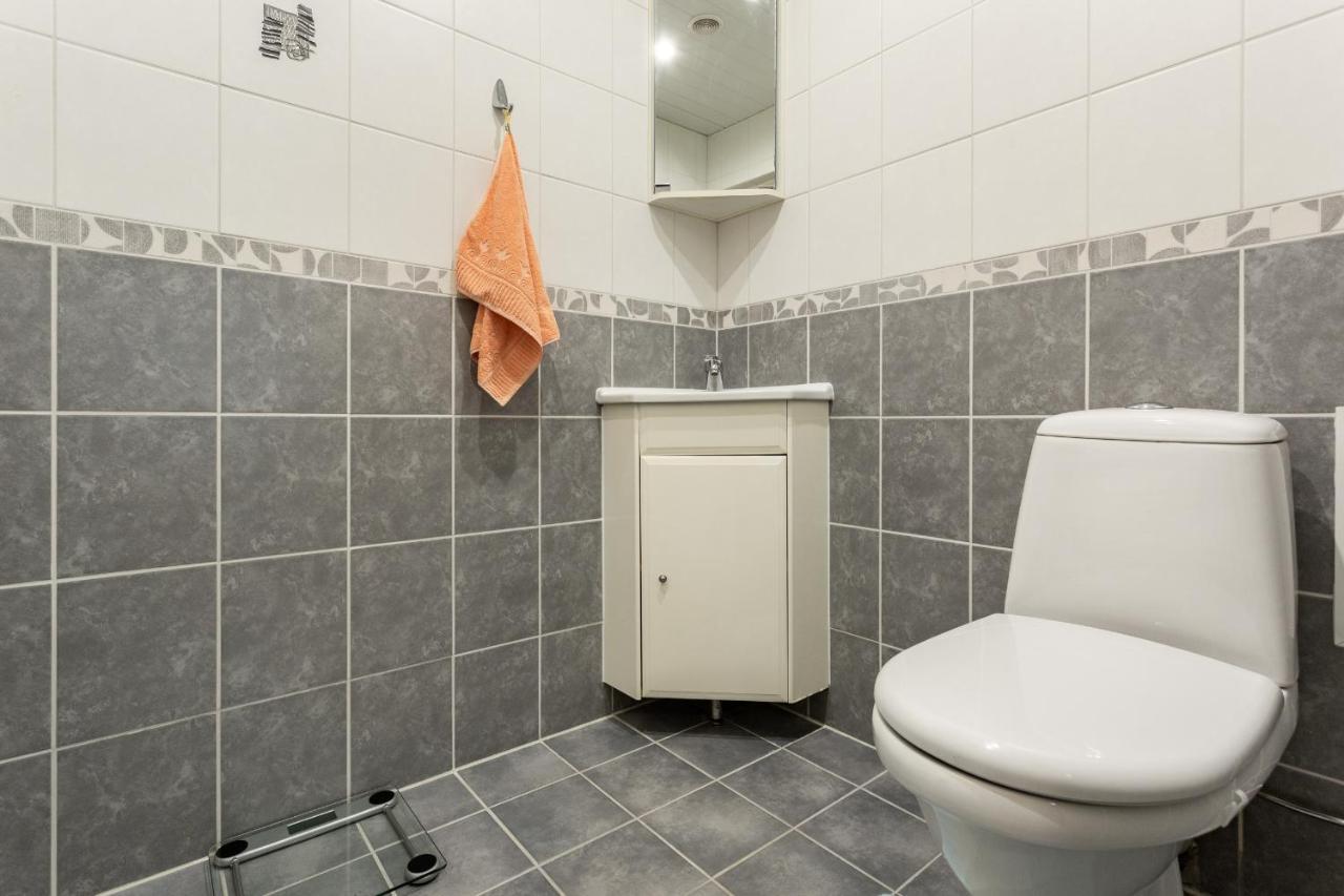 3 Room Central Apartmend 90M2 Parking For One Car Fifth Floor And The Building Does Not Have An Elevator Tallinn Exterior photo