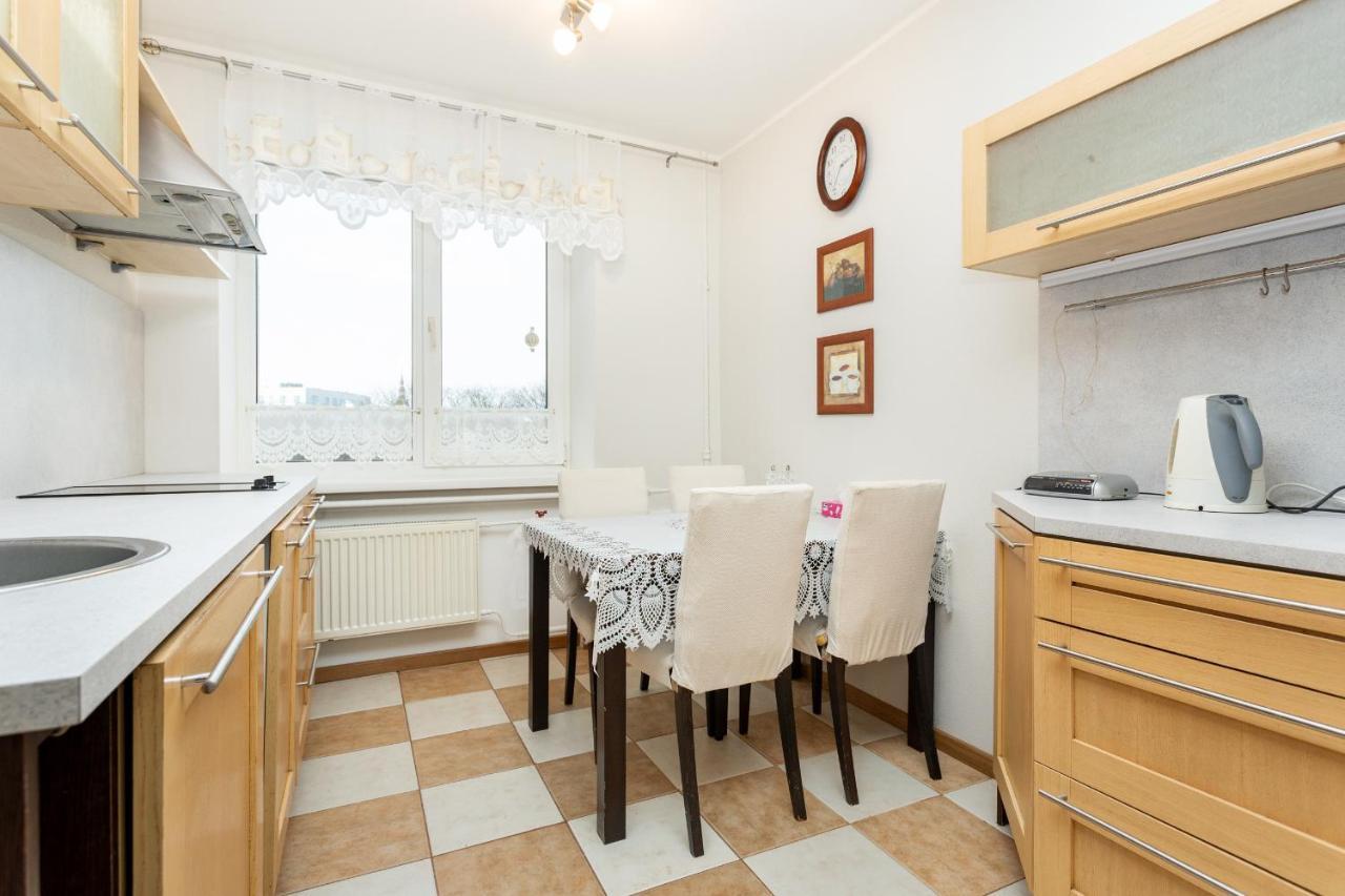 3 Room Central Apartmend 90M2 Parking For One Car Fifth Floor And The Building Does Not Have An Elevator Tallinn Exterior photo
